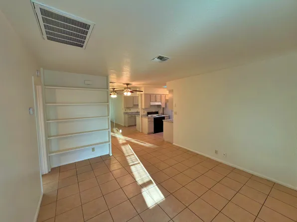 9033 W Elm St Unit 7, Phoenix, AZ 85037