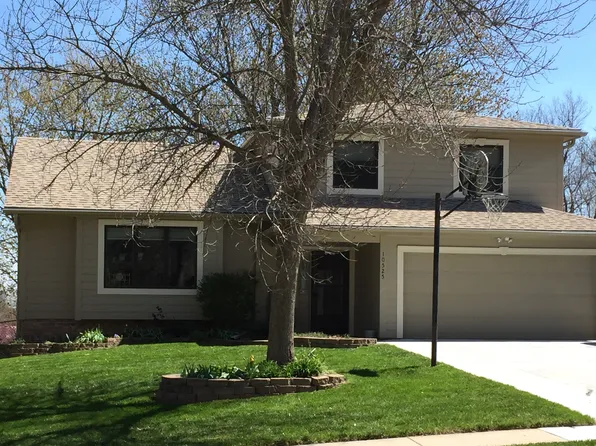 10525 N St, Omaha, NE 68127