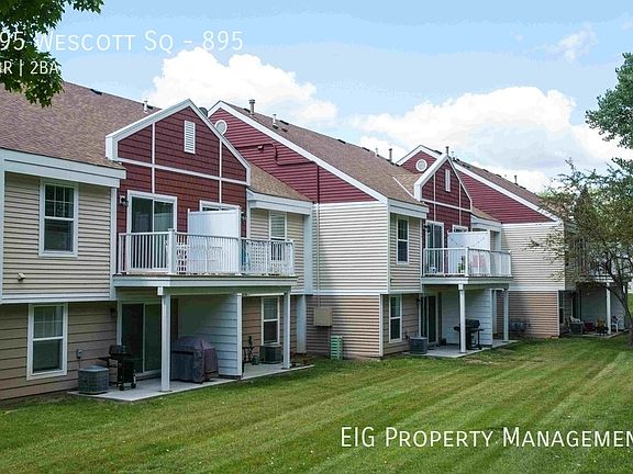 3rd image of 895 Wescott Sq #895