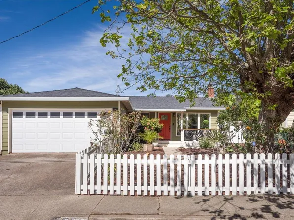 1163 Rosita Rd, Pacifica, CA 94044