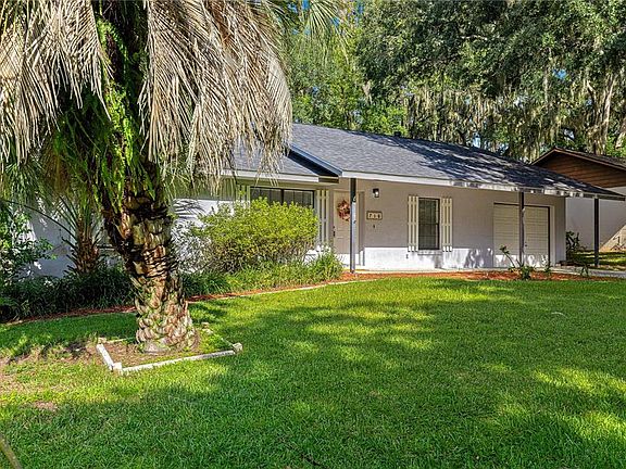 3rd image of 716 SE 31ST AVENUE