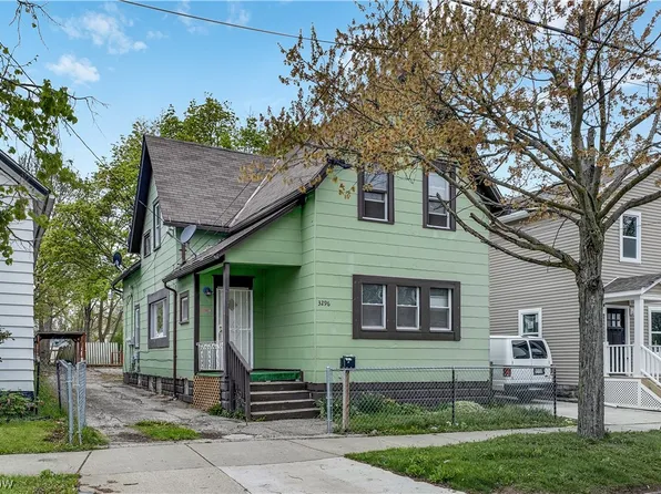 3296 W 44th St, Cleveland, OH 44109