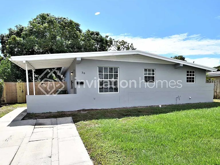 38 Tortuga Rd — Photo 1
