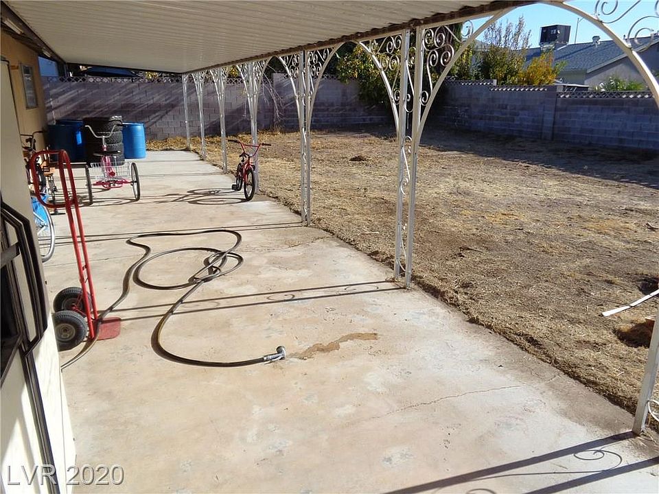 2nd image of 1304 Appaloosa Rd