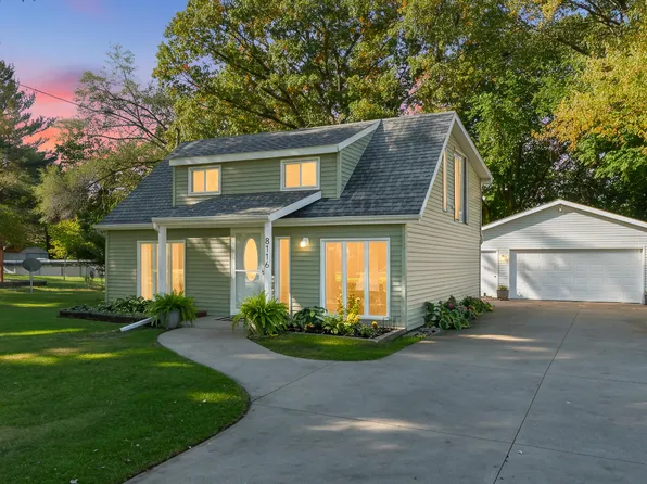 8116 Lovers Ln, Portage, MI 49002