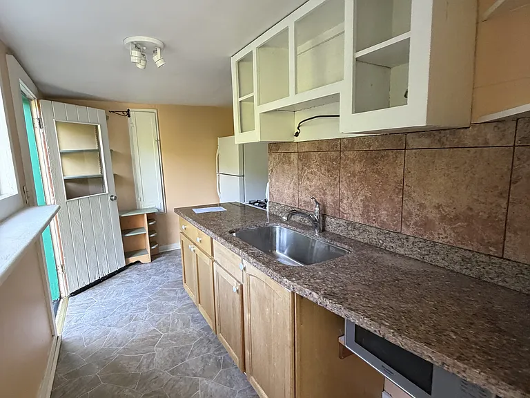 2693 S Fitch Mountain Rd — Photo 4