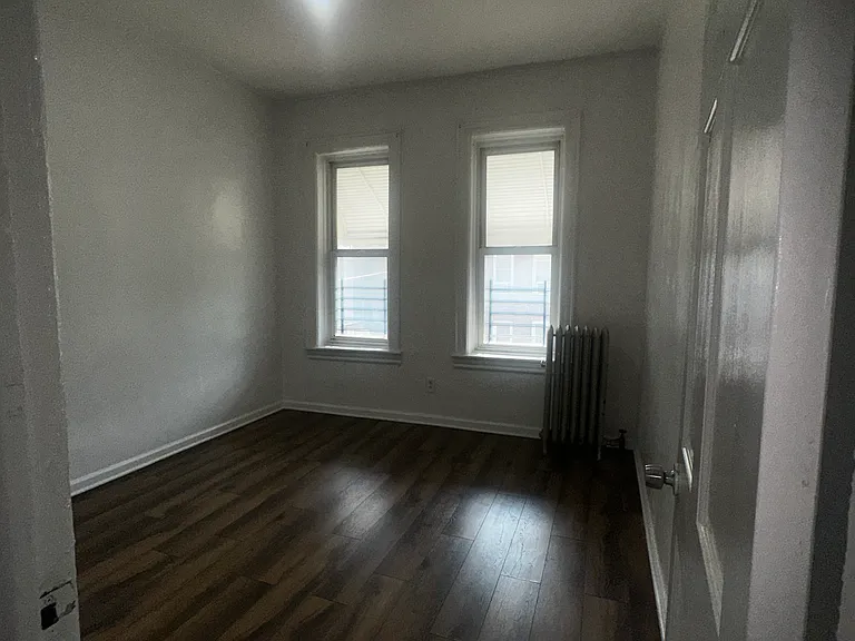 542 Chester St #2 — Photo 5