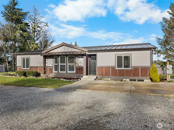 21611 185th Street Ct E, Orting, WA 98360