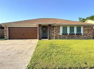2636 Pin Oak Dr, Marrero, LA 70072