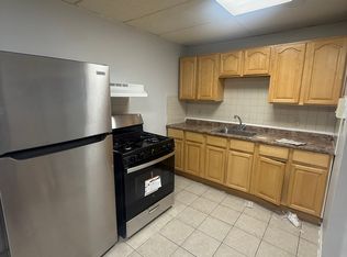 125 6th Ave APT 6, Clifton, NJ 07011