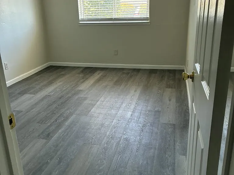 249 Willow St — Photo 6