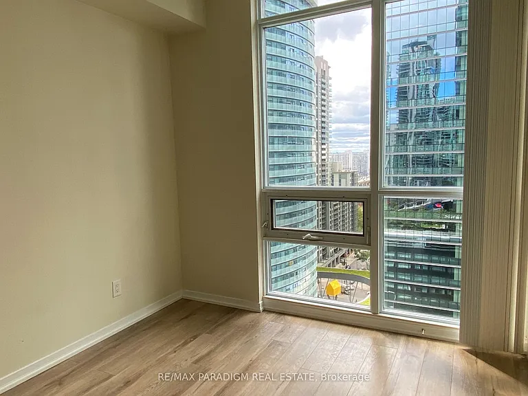 65 Bremner Blvd #1702 — Photo 6