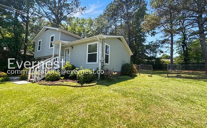 137 Jason Ct — Photo 23