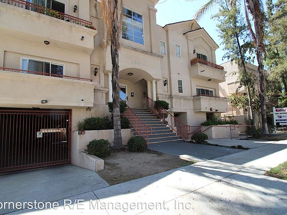 2nd image of 4647 Coldwater Canyon Ave APT 08