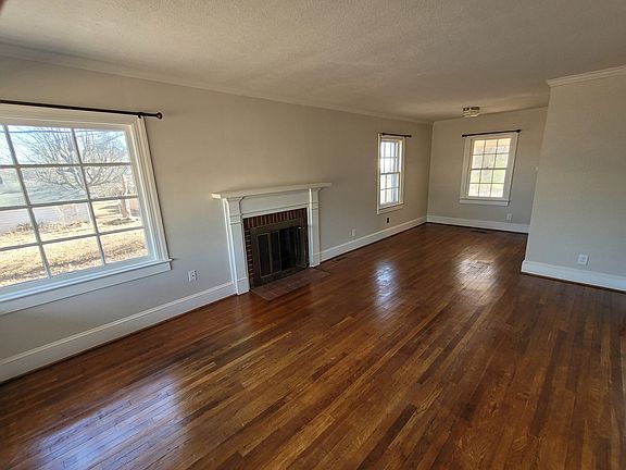 2nd image of 438 Coolidge Ave
