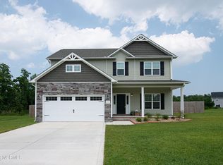 212 Purple Martin Dr, Hubert, NC 28539