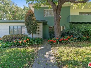 5146 Village Grn, Los Angeles, CA 90016