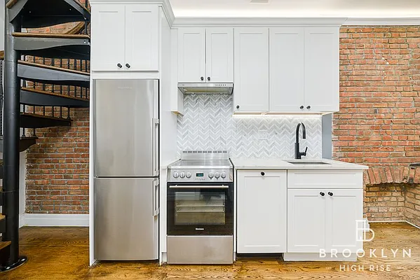 Rented by Brooklyn High Rise LLC | media 18