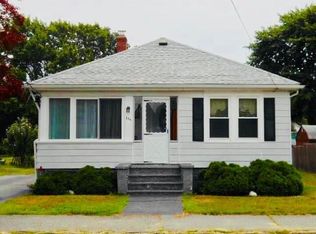 135 Vernon St, Warren, RI 02885