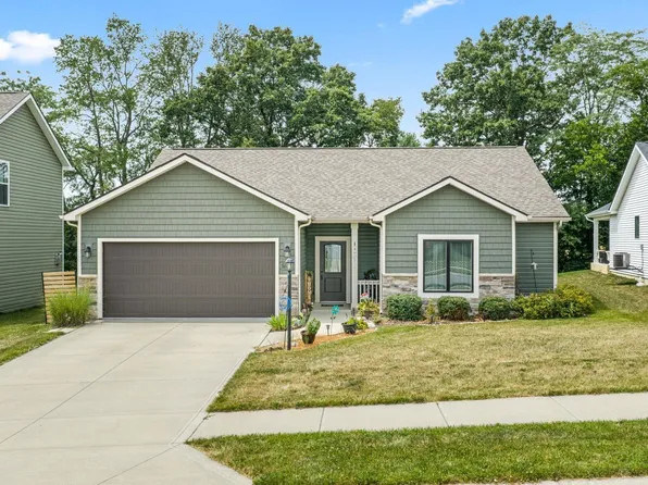 16811 Hatstick Ct, Fort Wayne, IN 46845
