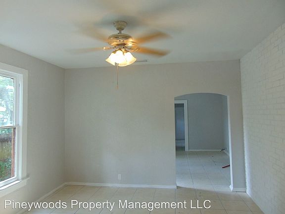 4th image of 1005 E 25th Ave