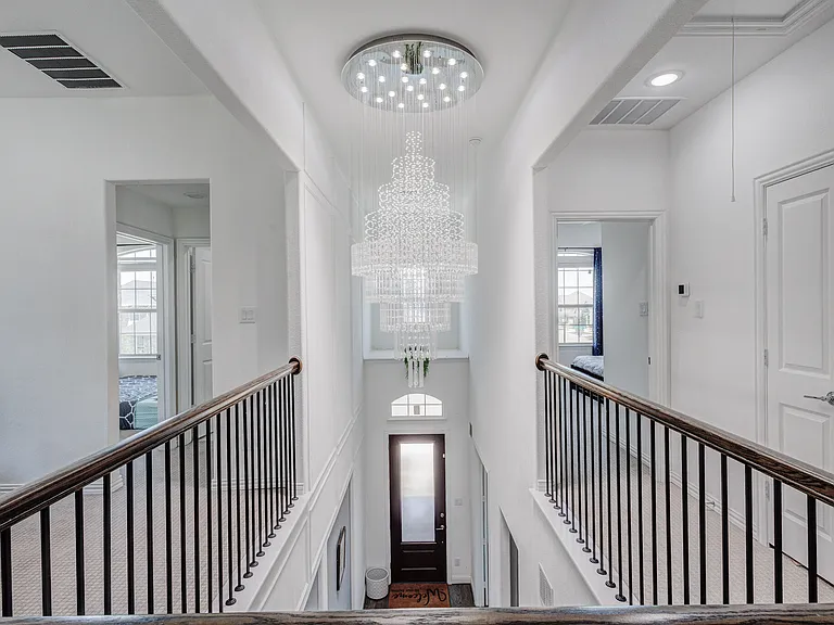7597 Sanctuary Dr — Photo 34
