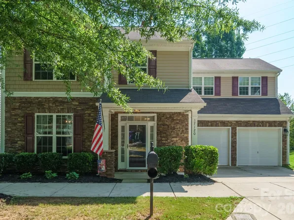 17120 Caldwell Track Dr, Huntersville, NC 28078