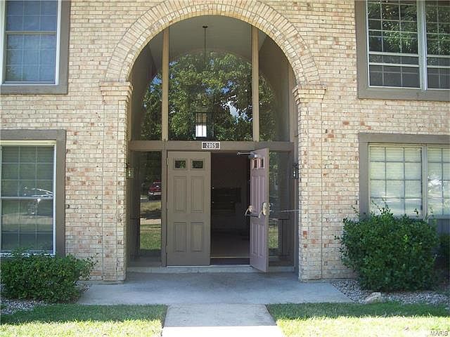 1st image of 2065 Carefree Ln APT H