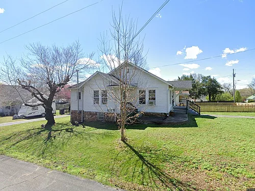 101 Freeman Ave Photo 1 101 Freeman Ave Photo 1