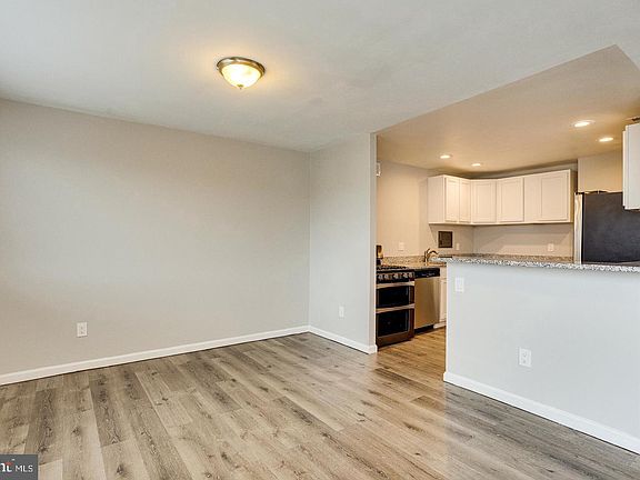 5th image of 1836 Metzerott Rd APT 2025