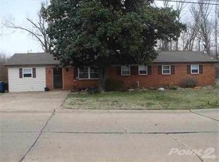 2630 E Avondale St, Poplar Bluff, MO 63901