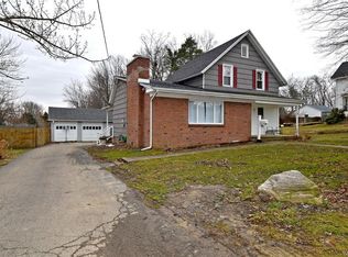 61 Buffalo St, Silver Creek, NY 14136