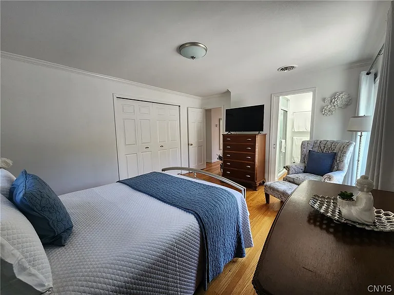 2139 Terrace Ln S — Photo 23