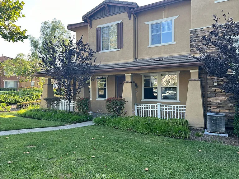 46 Chadron Cir — Photo 3