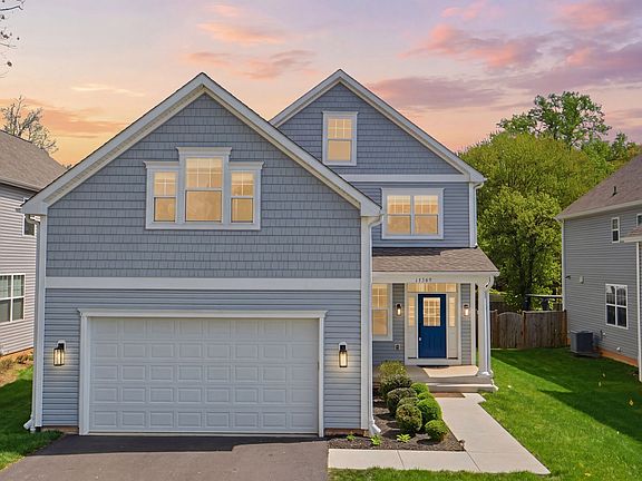 Beautiful custom 2022 home on a quiet cul-de-sac with easy access to hiking trails, schools, and surrounding shopping and dining.