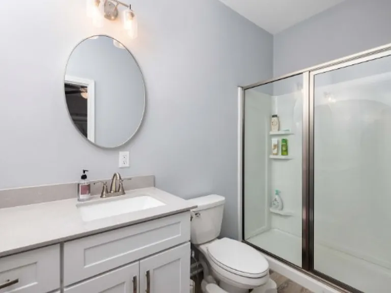 1239 Oxford Village Cir — Photo 11