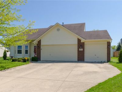 925 N Tulip Way, Fortville, IN, 46040