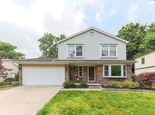 8148 Lake Crest Dr, Ypsilanti, MI