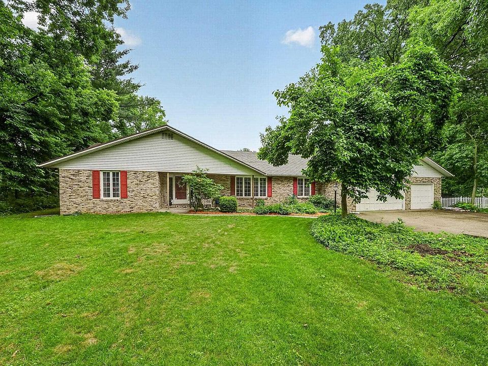 1st image of 51877 N Shoreham Ct