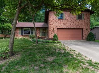 120 Sir Lawrence Dr, Shiloh, IL 62221