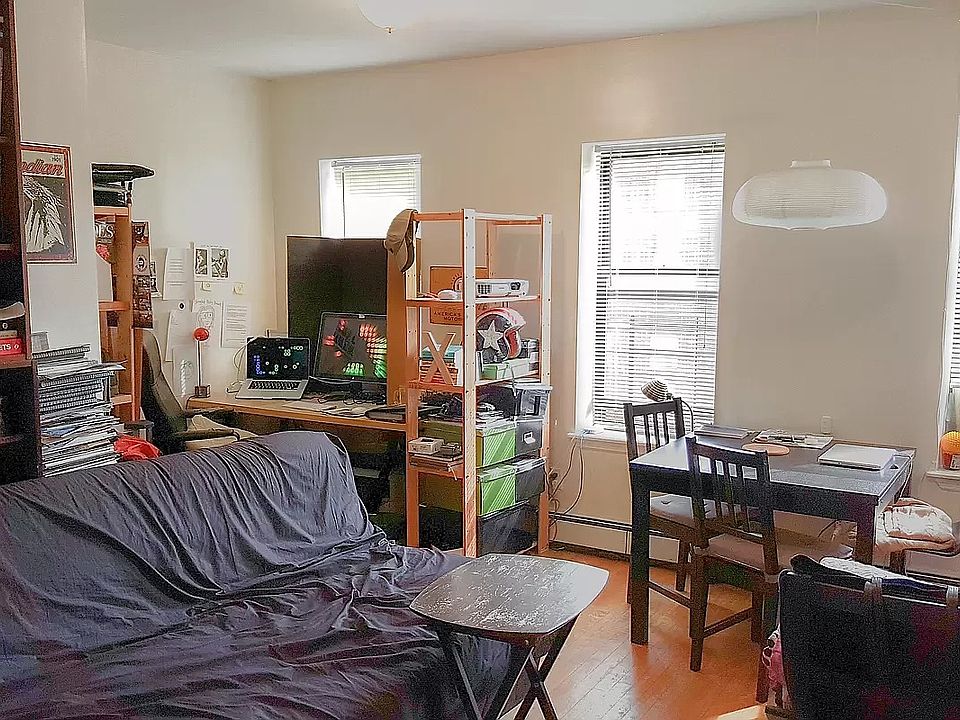1st image of 333 Clifton Pl #2
