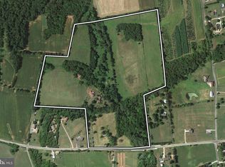 2042 Baltimore Pike, East Berlin, PA 17316
