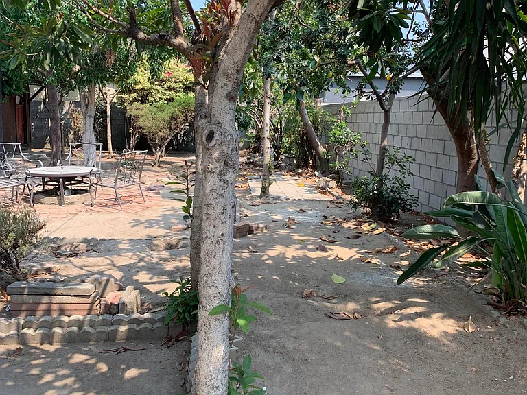 1230 S Catalina St — Photo 36