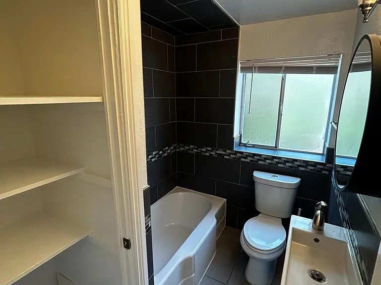 1525 & 1535 Filbert Court — Photo 22