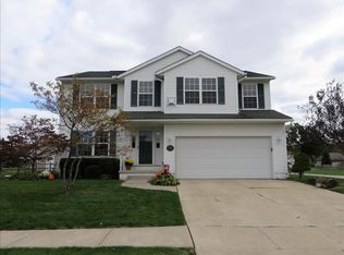201 Larch Ln, Swanton, OH 43558