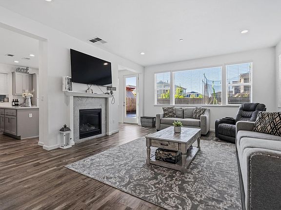 2nd image of 1496 Imwalle Dr