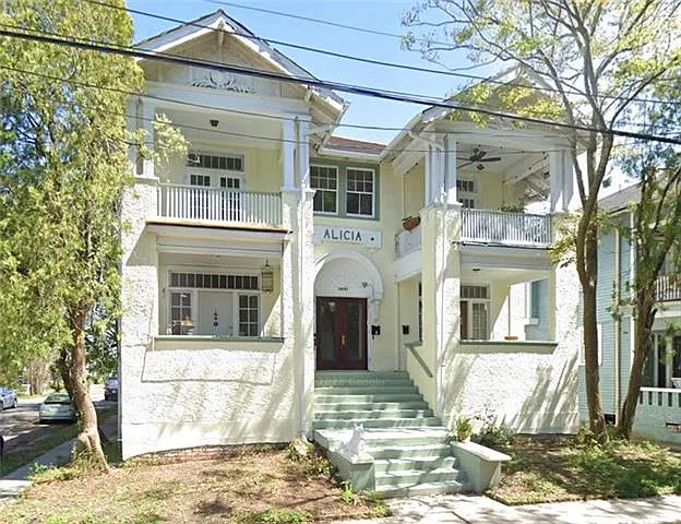 1833 Robert St #2B