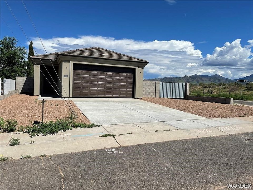 1st image of 3212 N Lomalai Street