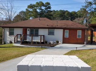 2923 Philadelphia Pl, East Pt, GA 30344