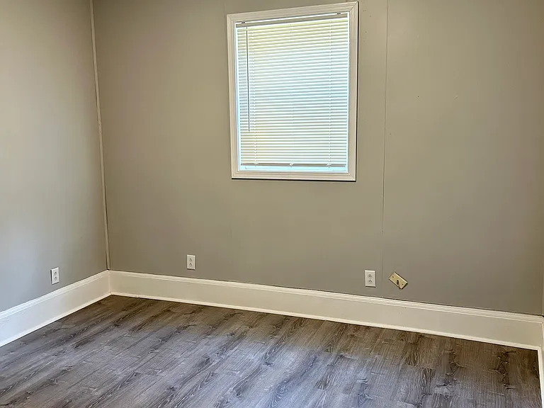 20 Clark Ave — Photo 10